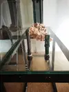 [TodoMarino.com] Perforaciones en el fondo de la urna.